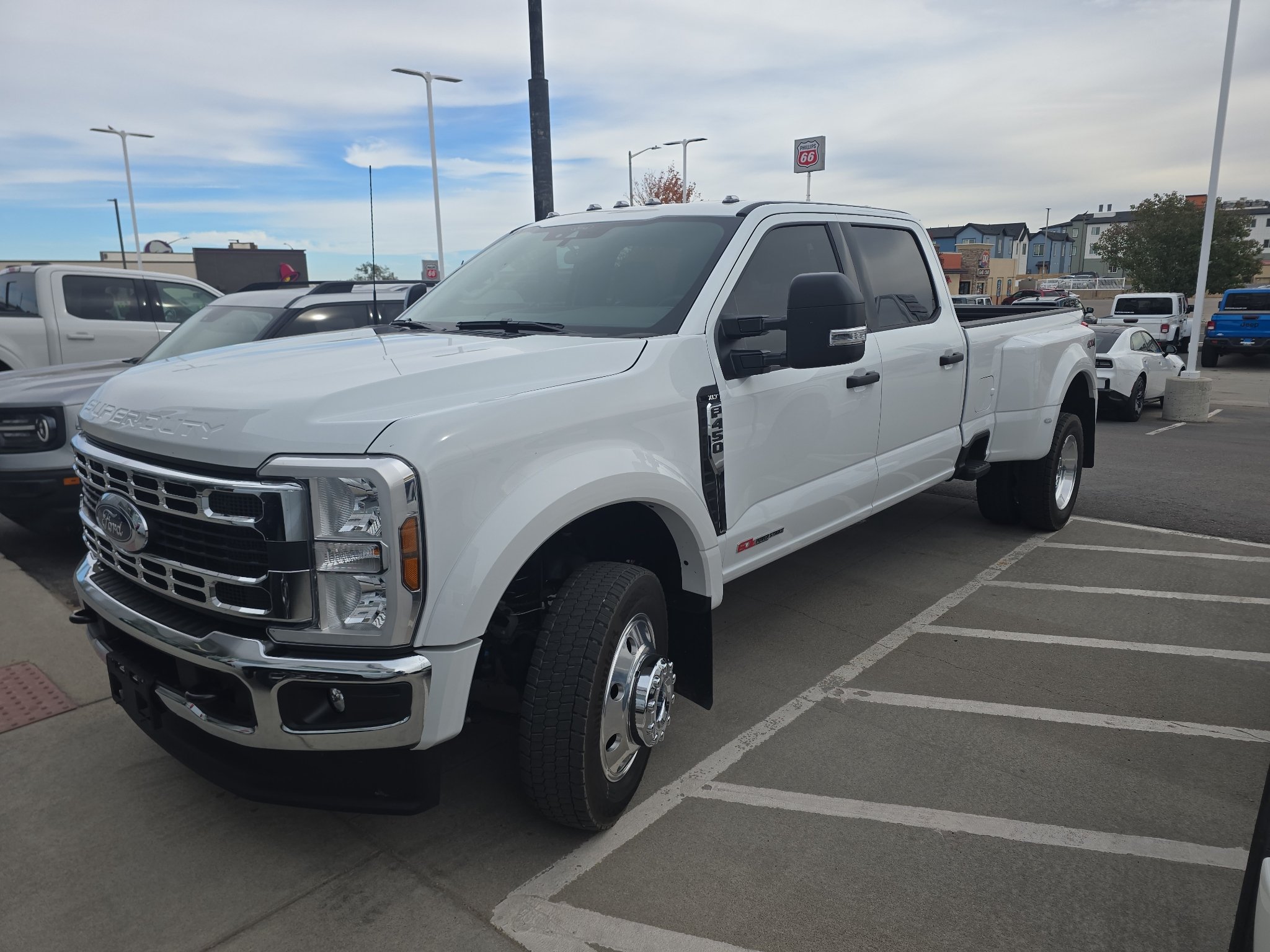 Used 2026 White Ford 3S image 1