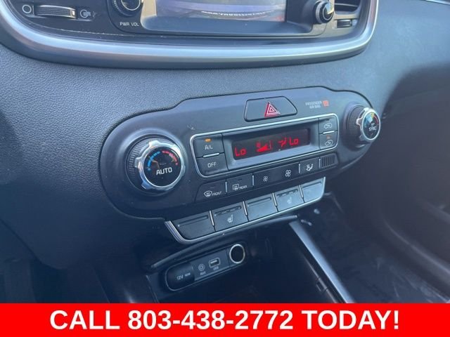 Used 2020 Silver Kia LX image 22