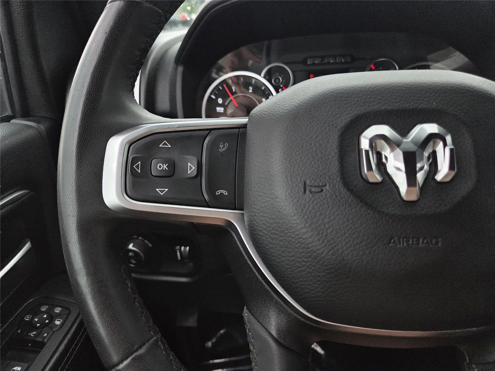 Used 2025 Bright White Clearcoat Ram Big Horn image 24