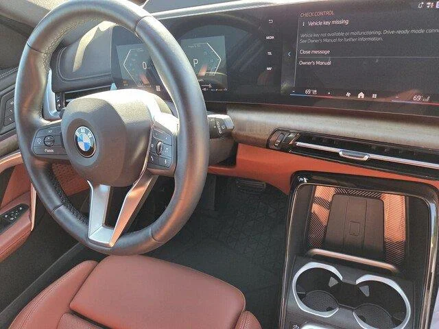 Used 2026 Dune Grey Metallic BMW xDrive28i image 32