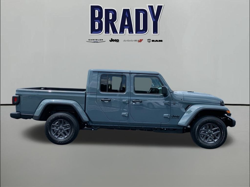 New 2026 Anvil Clear-Coat Exterior Paint Jeep Sport S image 8