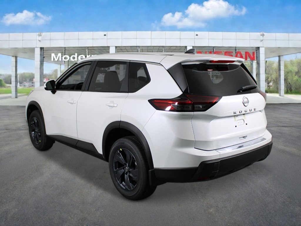 New 2027 Everest White Pearl Tricoat Nissan SV image 3