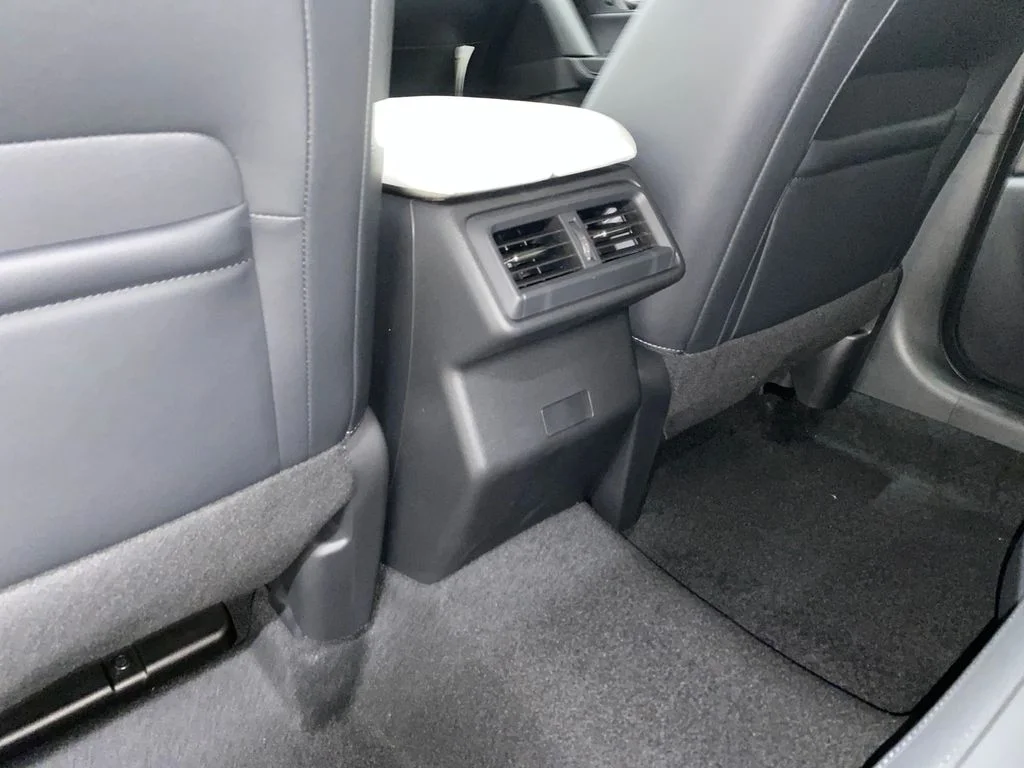 New 2026 Navy Blue Mica Mazda 2.5 S Preferred AWD image 13