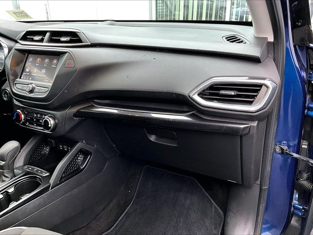Used 2022 Blue Chevrolet LT image 13
