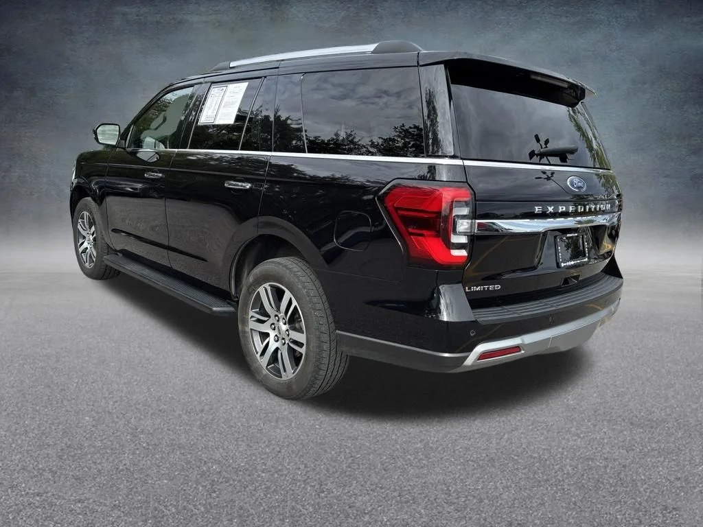 Used 2024 Black Ford Limited image 3