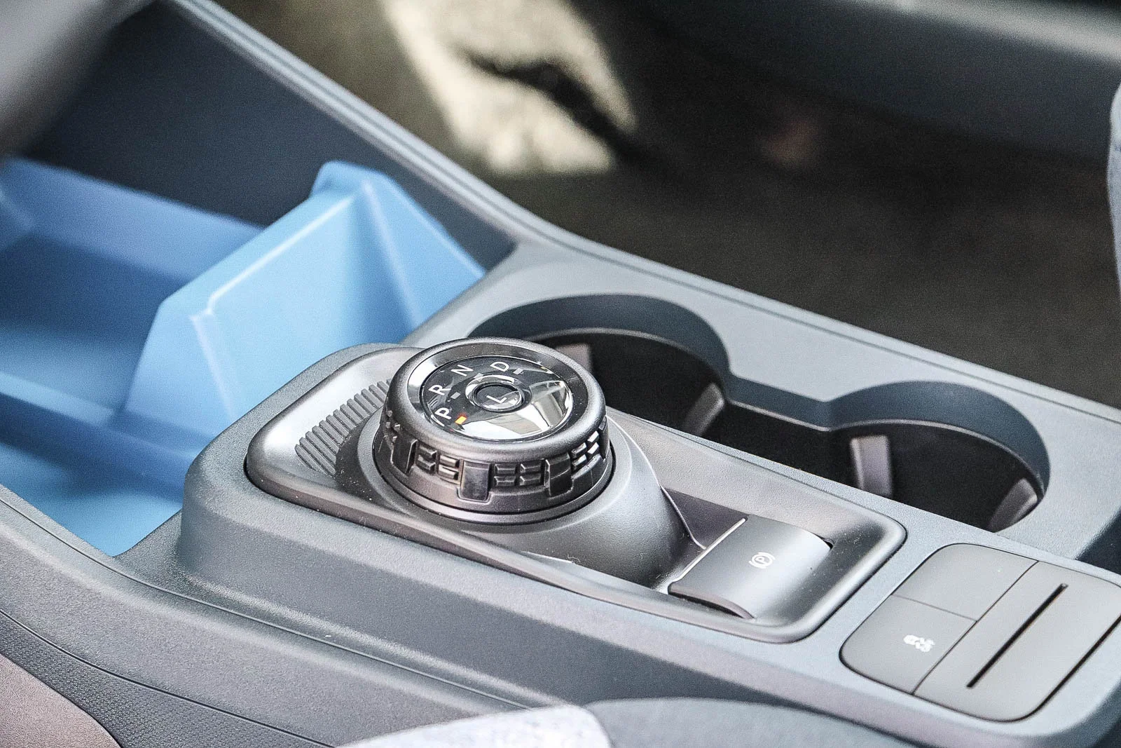 New 2026 Azure Gray Metallic Ford XLT image 22