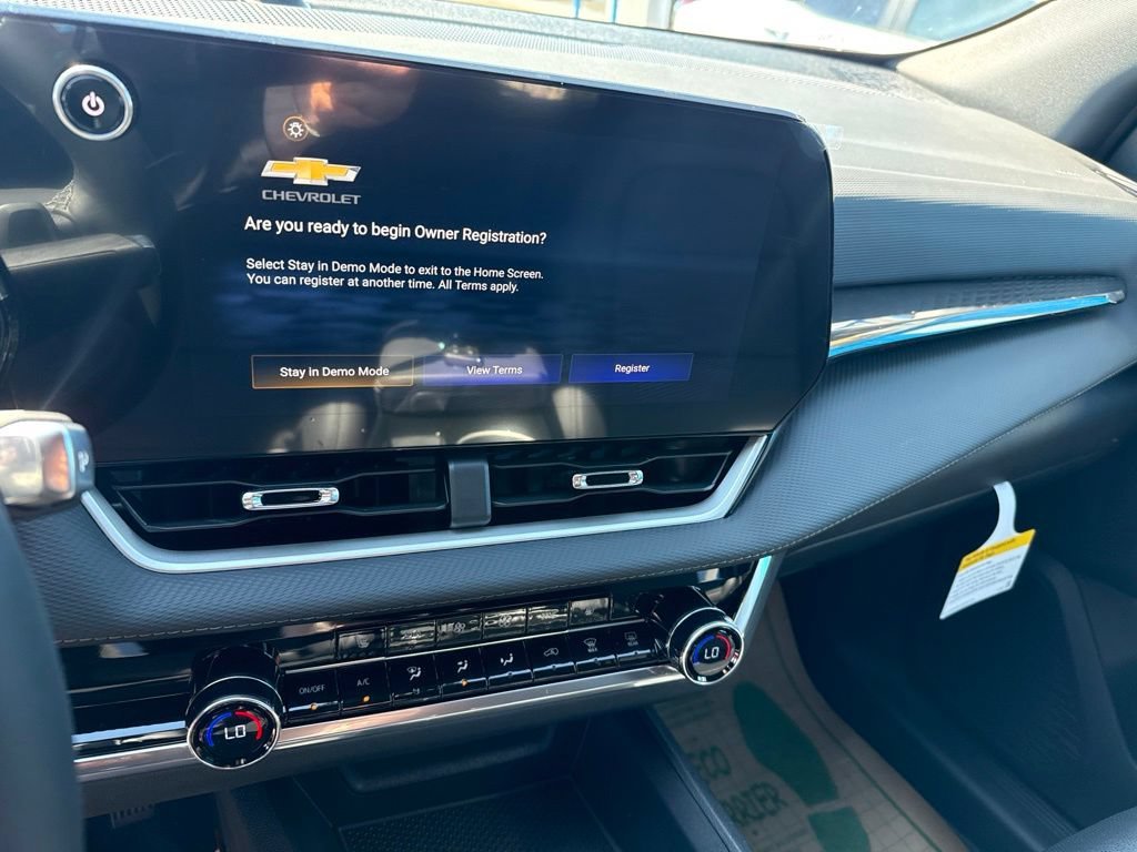 2026 Chevrolet Equinox LT - Photo 25
