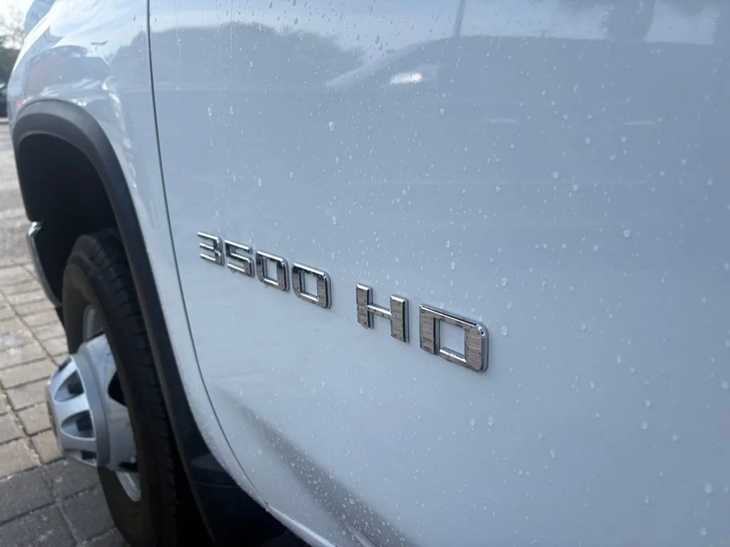 2022 Chevrolet Silverado 3500HD Work Truck - Photo 11
