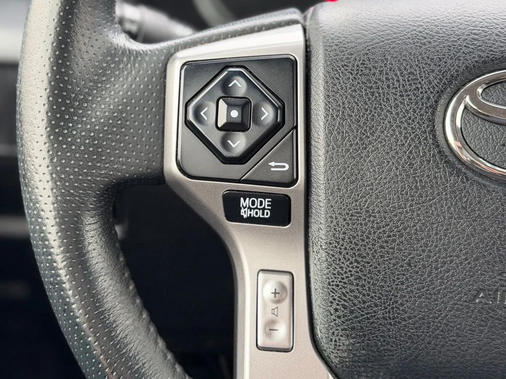 Used 2019 Gray Toyota SR5 image 7