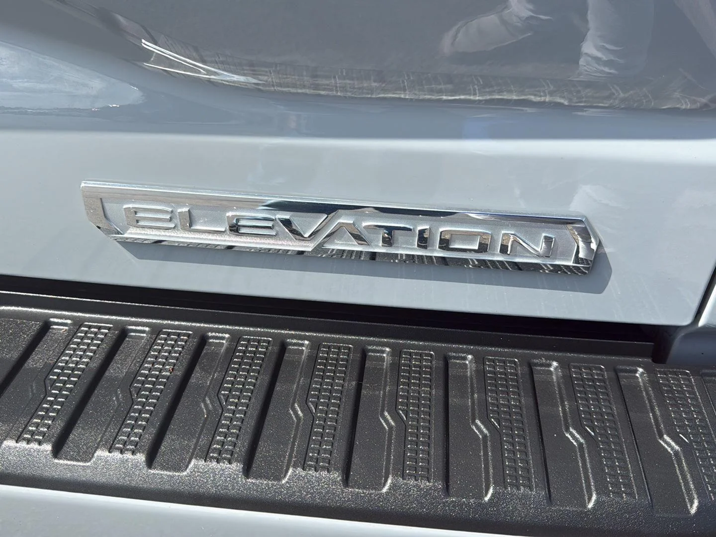 Used 2024 Thunderstorm Gray GMC Elevation image 27