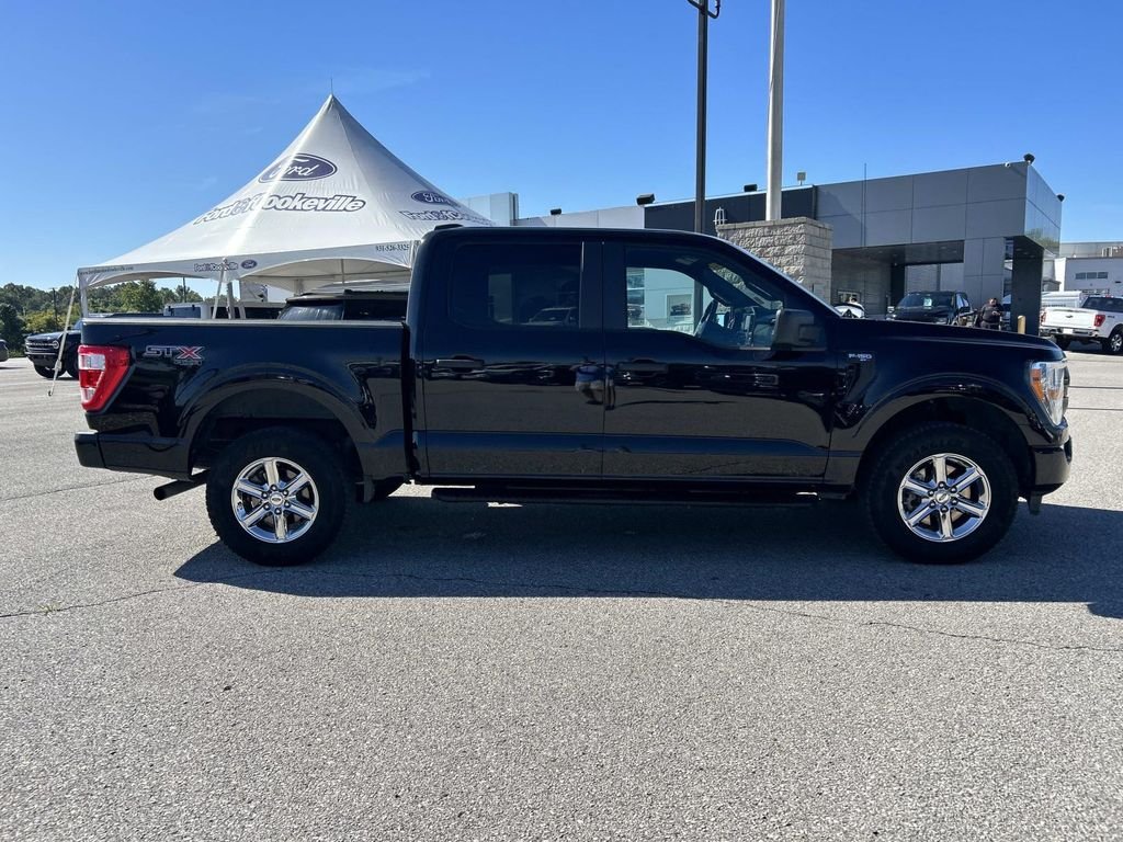 Used 2021 Black Metallic Ford XL image 3