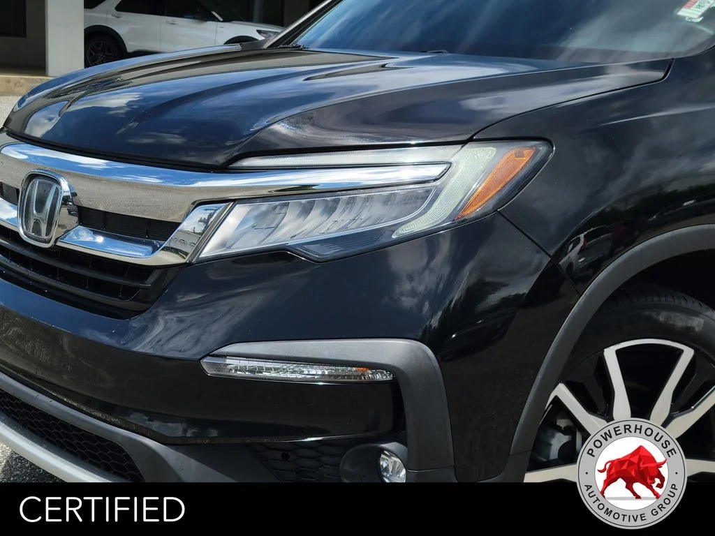 Used 2021  Honda Touring image 10