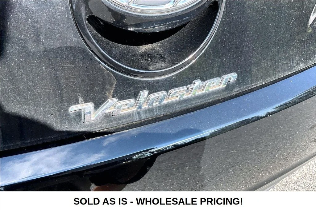 Used 2012 Black Hyundai Base image 24