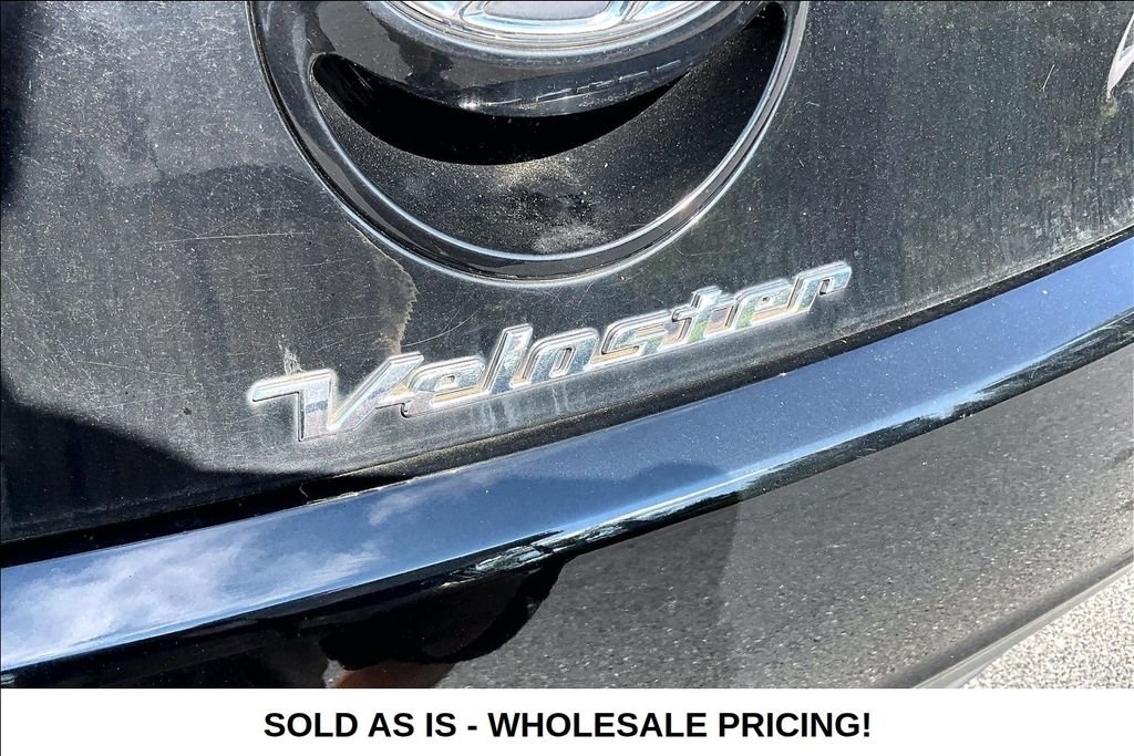 Used 2012 Black Hyundai Base image 24