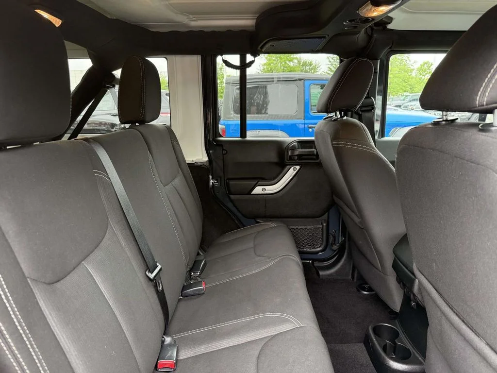 Used 2017 Black Jeep Unlimited Rubicon image 16