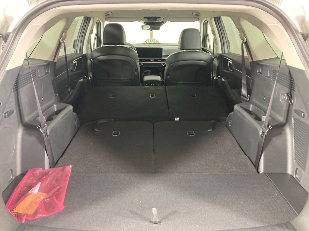 2026 Kia Sorento S - Photo 22