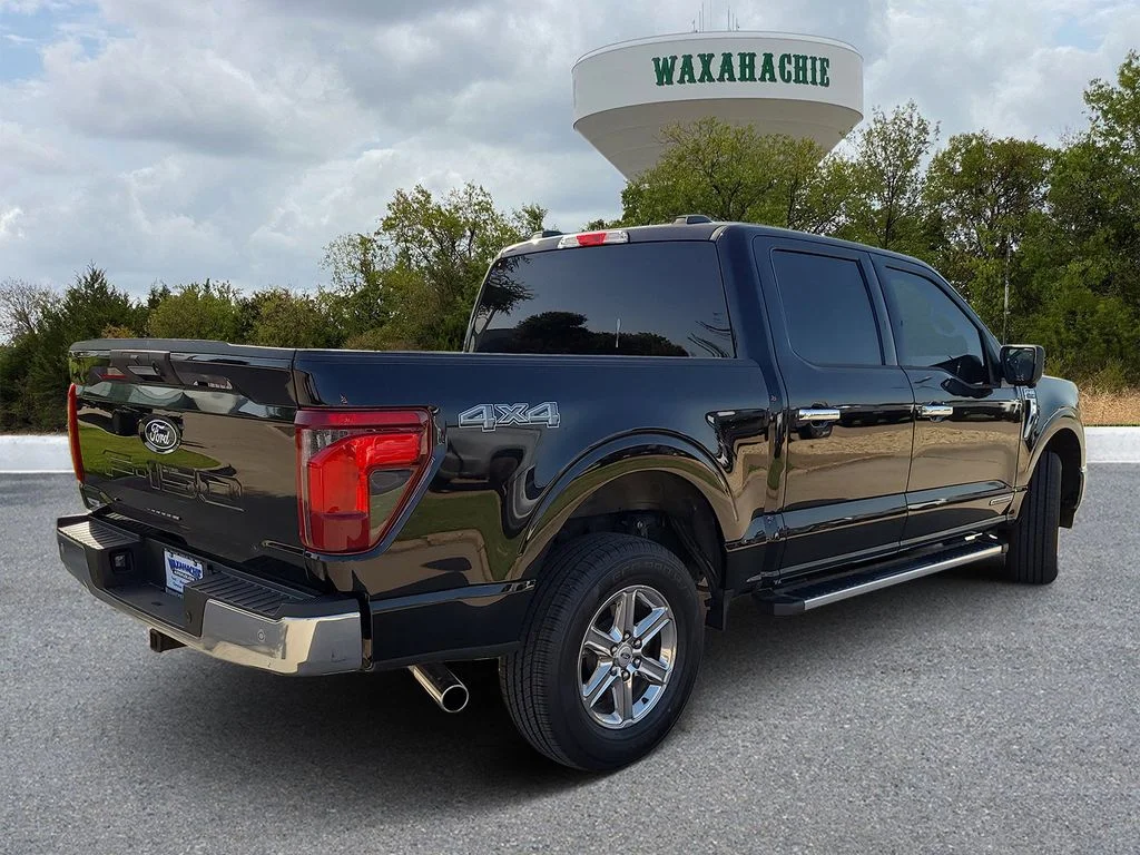 Used 2024 Black Ford XLT image 5