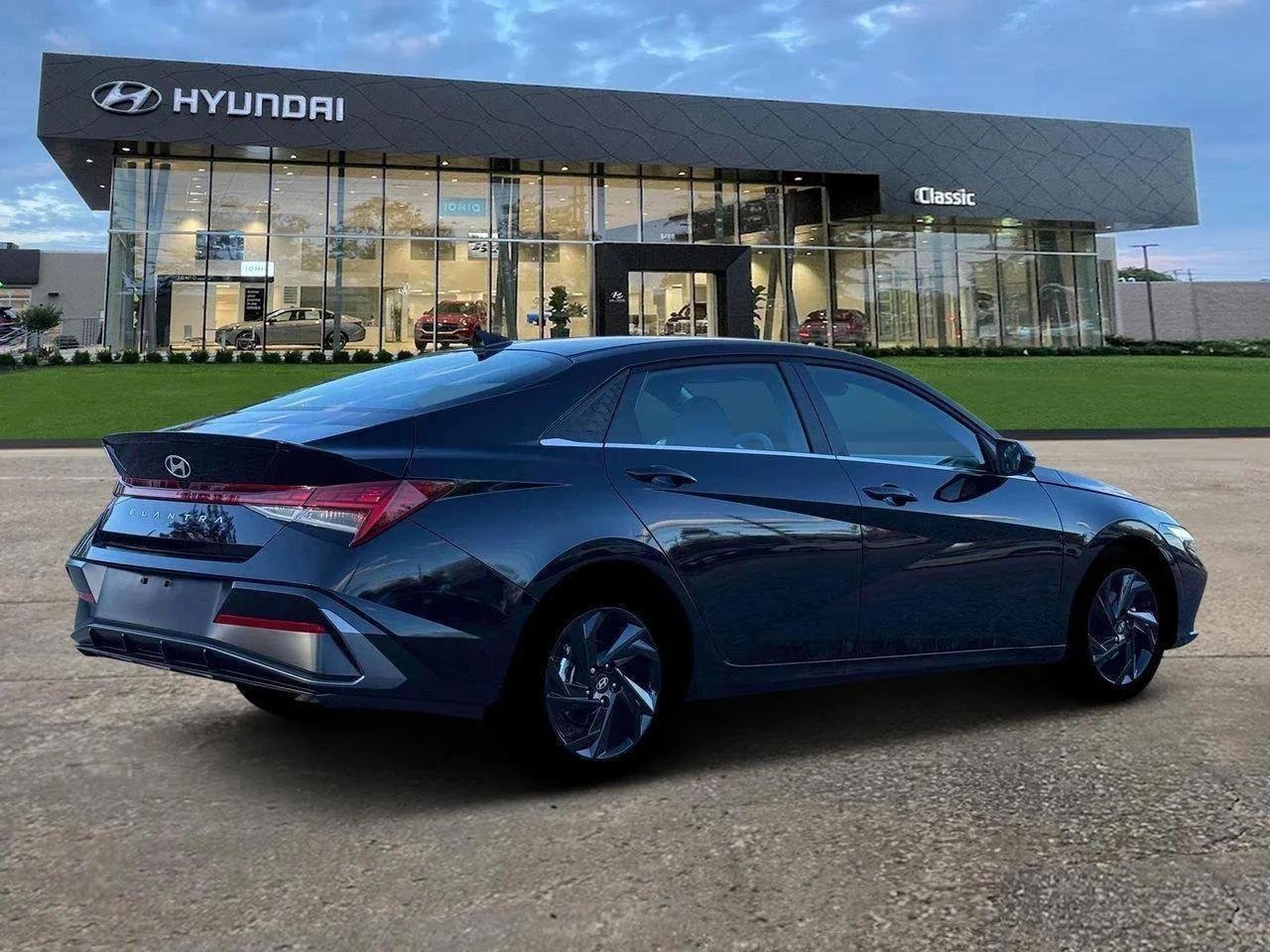 New 2026 Abyss Black Pearl Hyundai SEL Sport Premium image 8