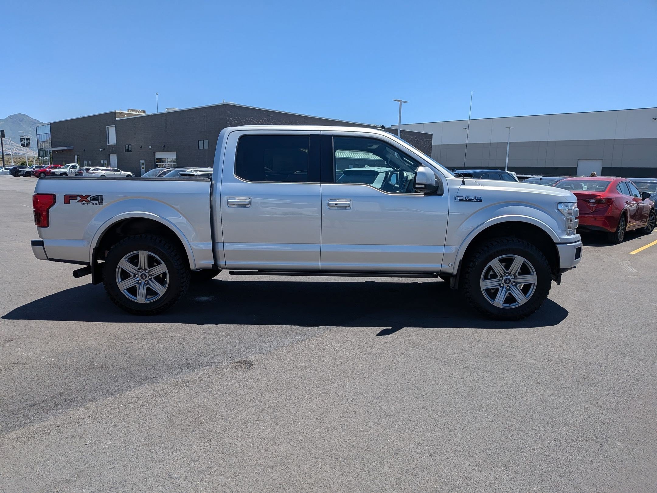 Used 2019 Ingot Silver Metallic Ford LARIAT image 6