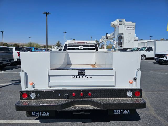 2025 Chevrolet Silverado 3500 HD Work Truck - Photo 7