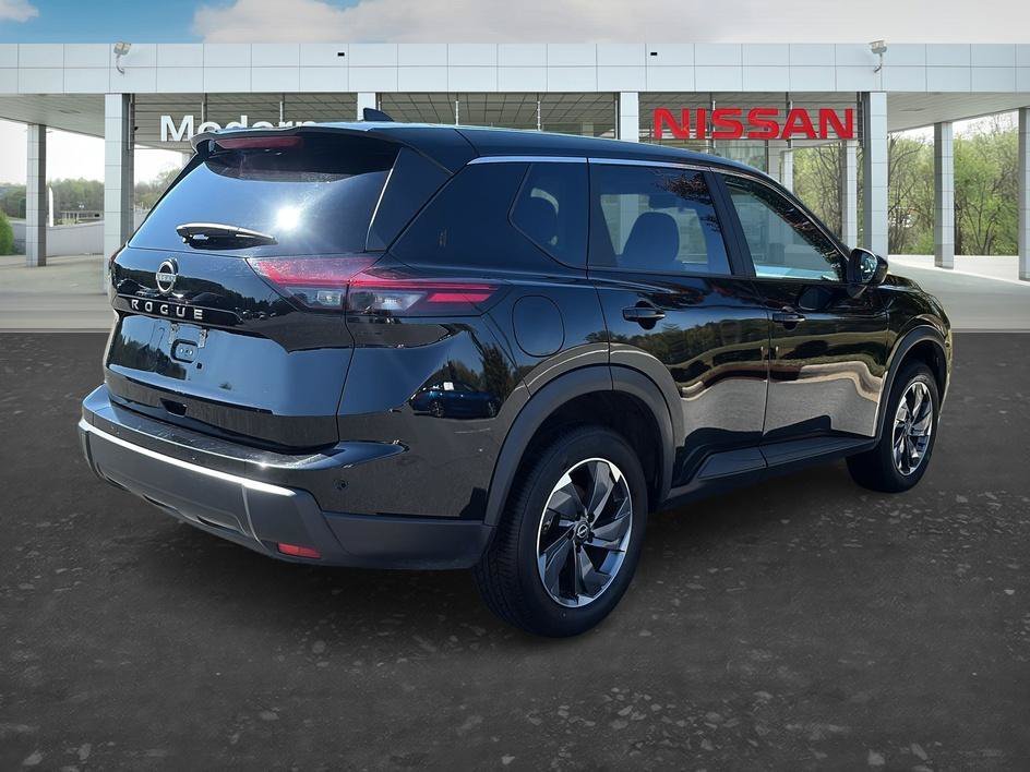 Used 2025 Super Black Nissan SV image 5