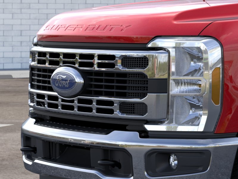 New 2026 Ruby Red Metallic Tinted Clearcoat Ford XLT image 17