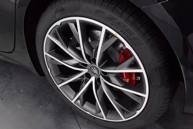 New 2024 Black Maserati Modena image 9