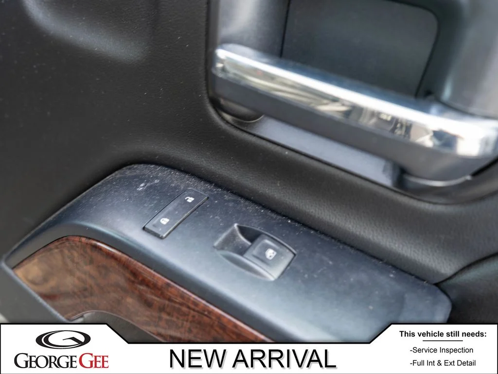 Used 2016 Gray GMC SLT image 11
