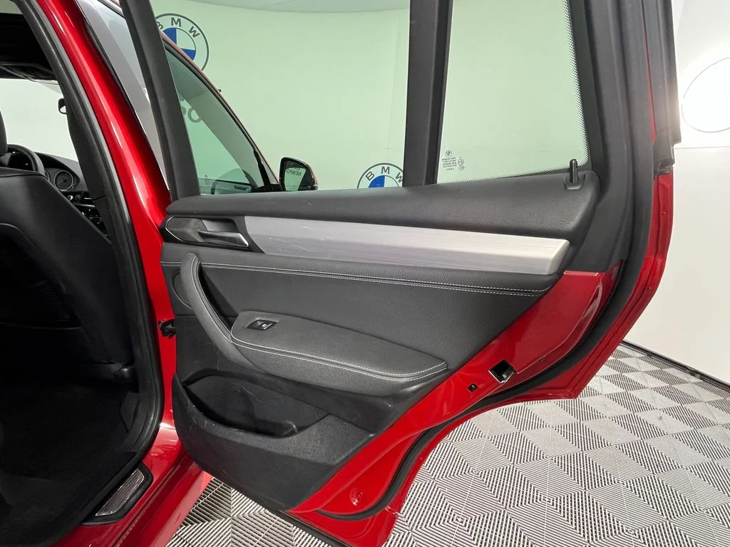 Used 2015 Red BMW xDrive28i image 20
