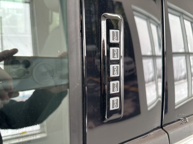 2026 Ford F-150 XLT - Photo 8