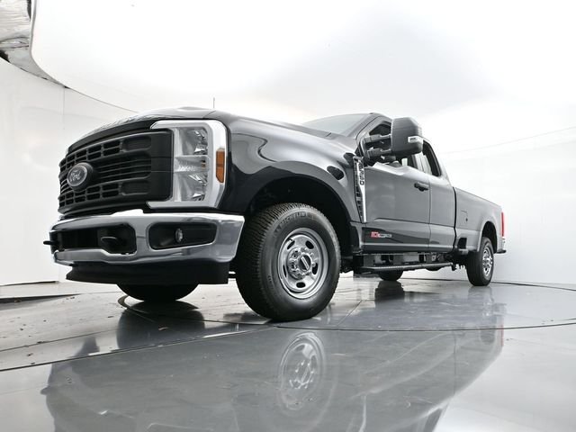 Used 2026 Black Ford XL image 28