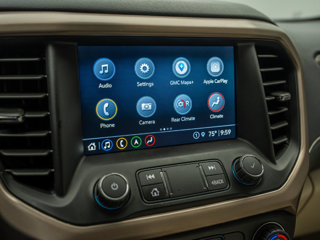 Used 2023 Sterling Metallic GMC Denali image 24