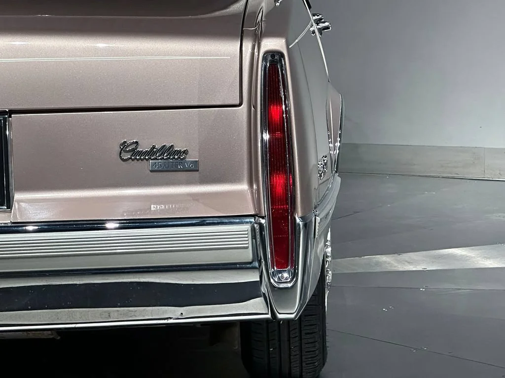 Used 1989  Cadillac NA image 10
