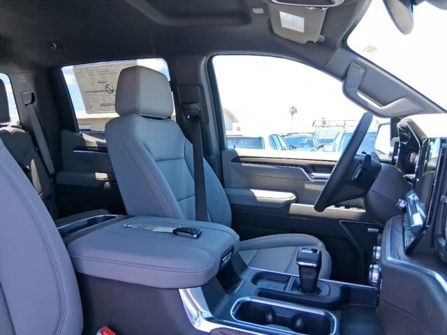 2026 GMC Sierra 1500 SLT - Photo 17