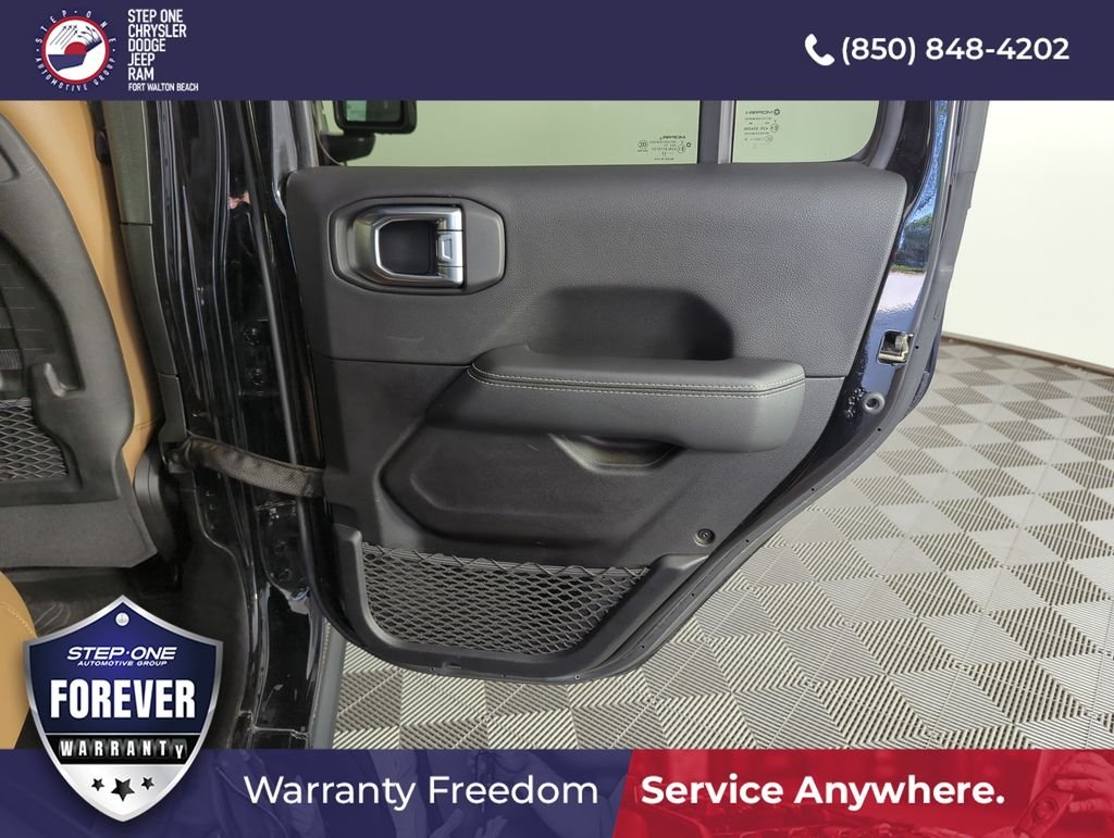 Used 2023 Black Jeep Rubicon 4xe image 29