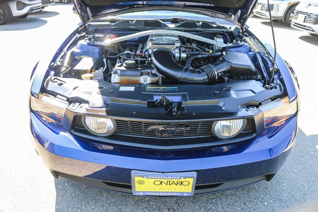 2010 Ford Mustang GT - Photo 28