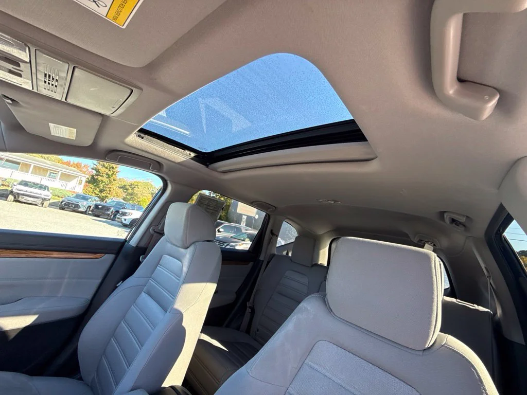 Used 2020 Blue Honda EX image 10