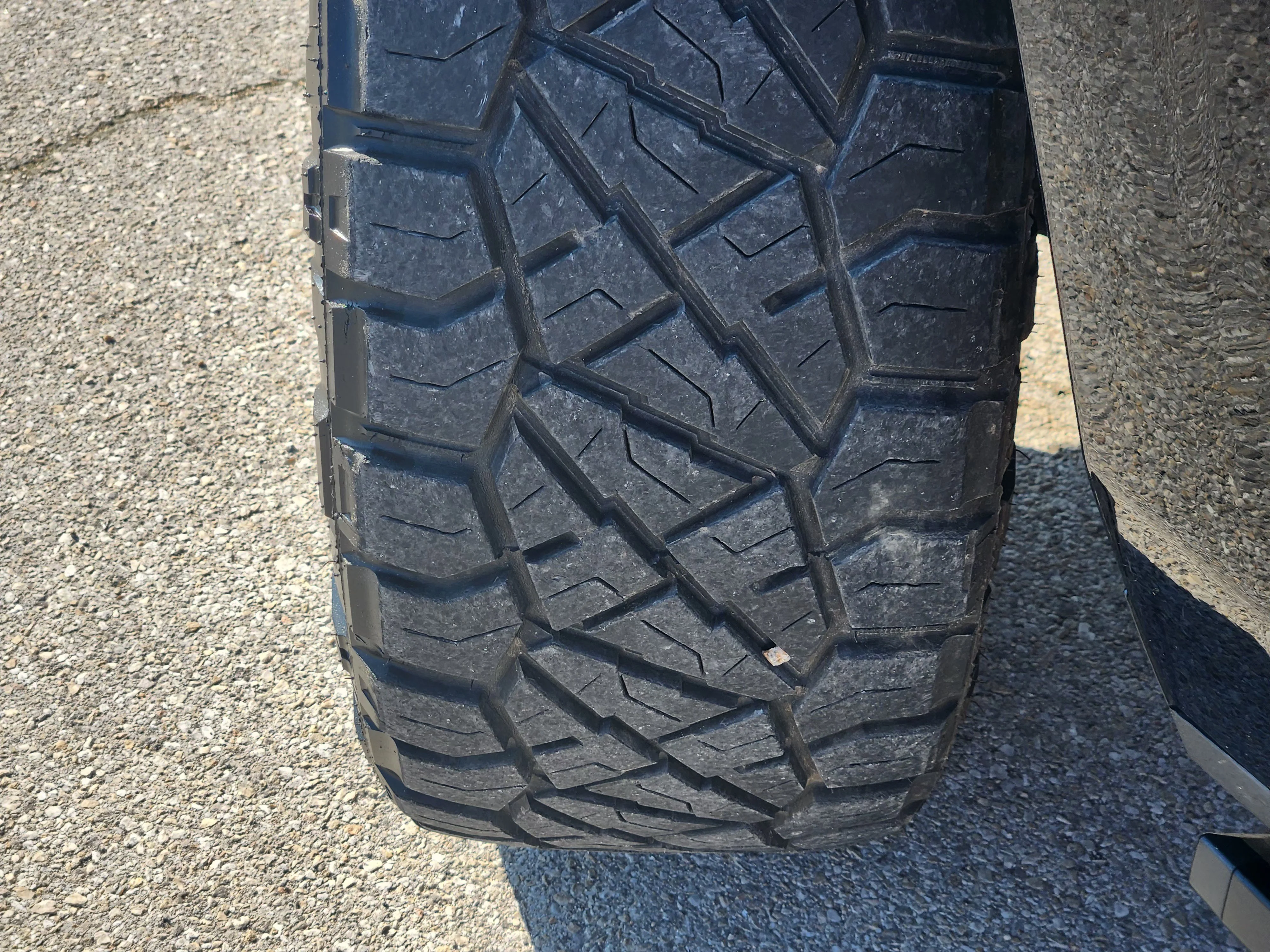 Used 2021 Onyx Black GMC AT4 image 11