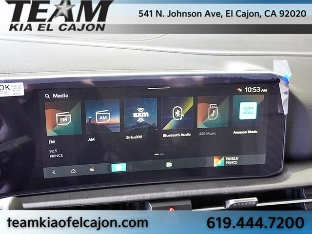 New 2026 White Kia X-Pro Prestige image 31