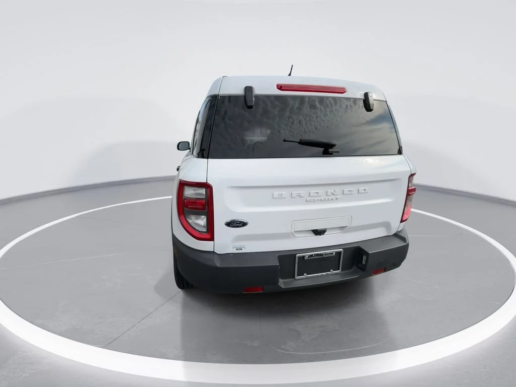 Used 2022 White Ford Big Bend image 7
