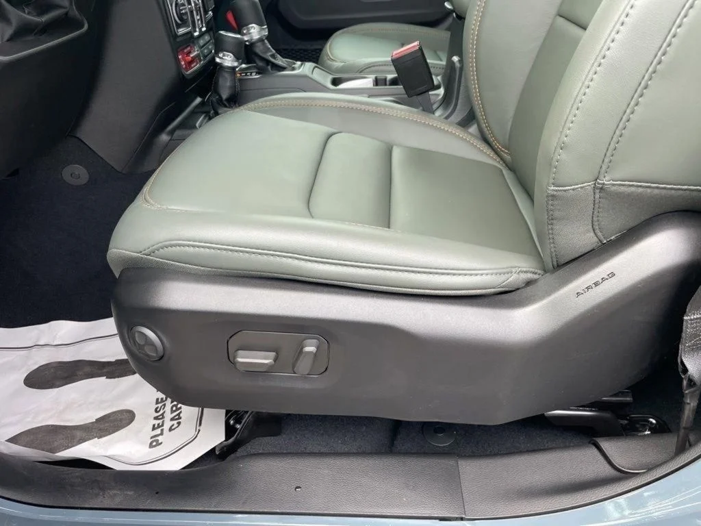 New 2026 Anvil Clear-Coat Exterior Paint Jeep Mojave X image 18