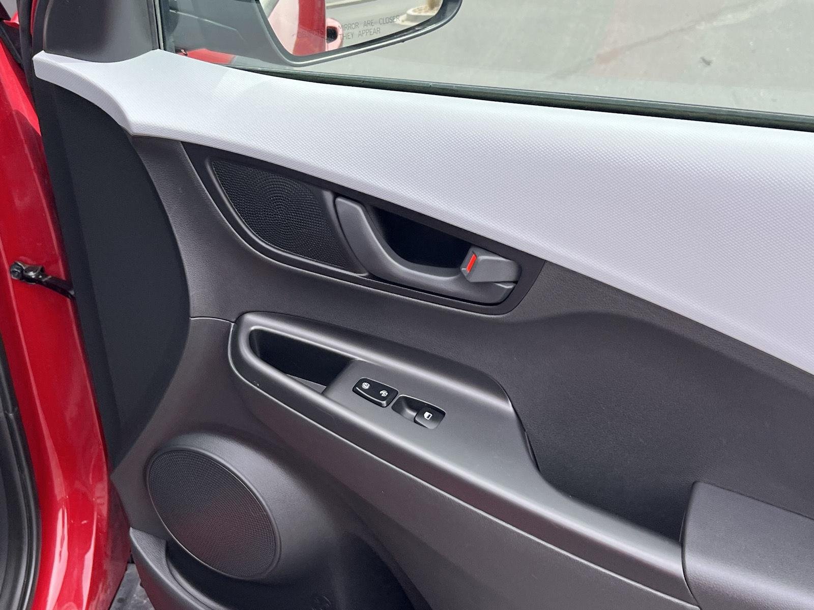 2019 Hyundai Kona SE - Photo 25