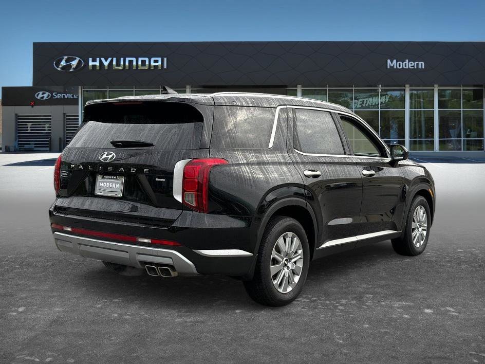 Used 2023 Abyss Black Pearl Hyundai SEL image 4