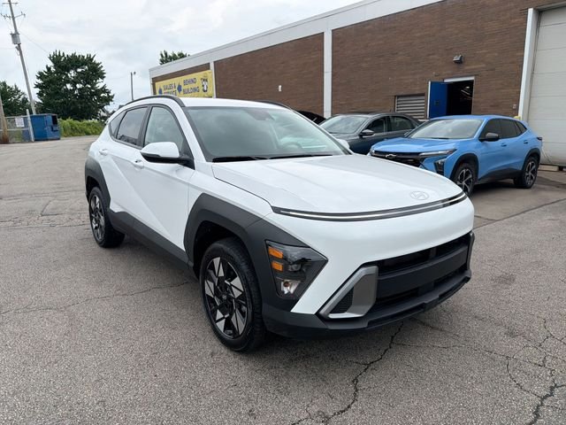 Certified Used 2025 White Hyundai SEL image 11