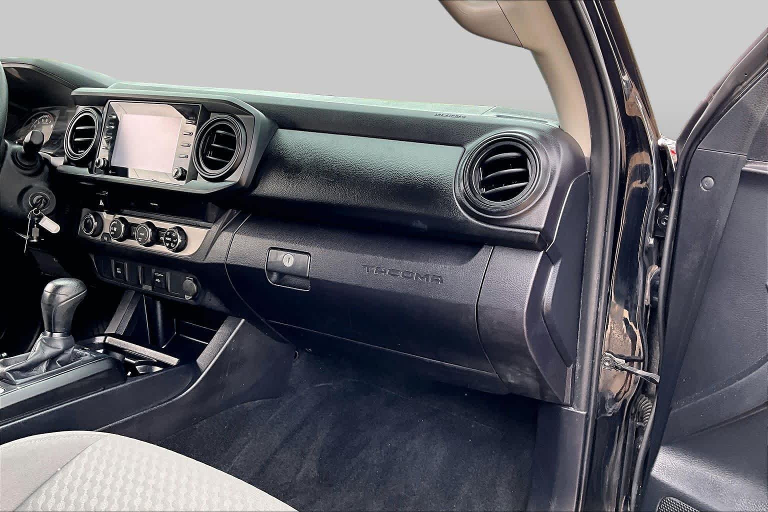 Used 2020 Midnight Black Metallic Toyota SR image 18