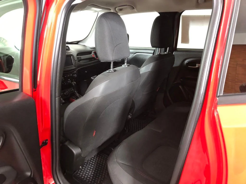 Used 2019 Colorado Red Clearcoat Jeep Trailhawk image 11