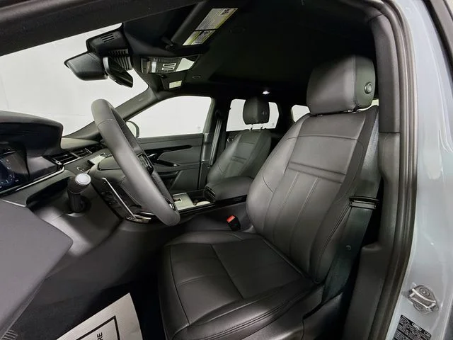 New 2026 Arroios Grey Land Rover S image 11