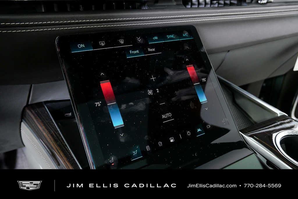 2026 Cadillac Escalade Luxury - Photo 18