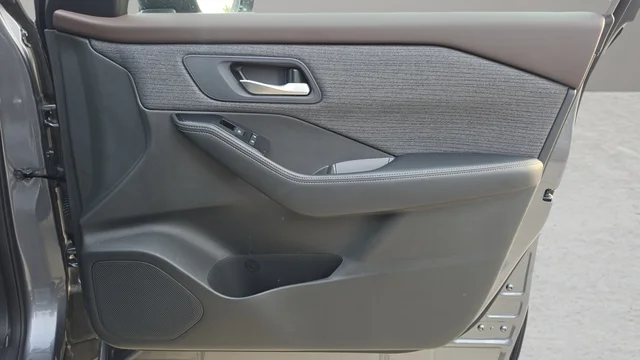 Used 2023 Gun Metallic Nissan SV image 31
