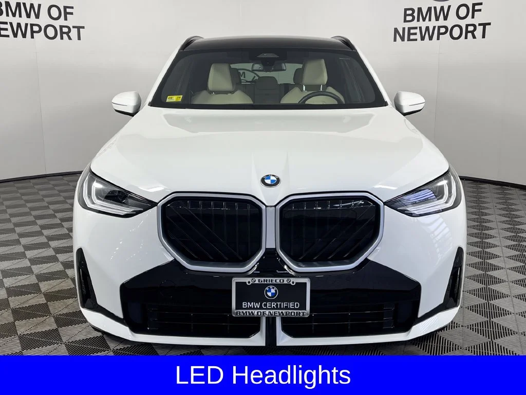 Certified Used 2026 Alpine White BMW 30 xDrive image 7